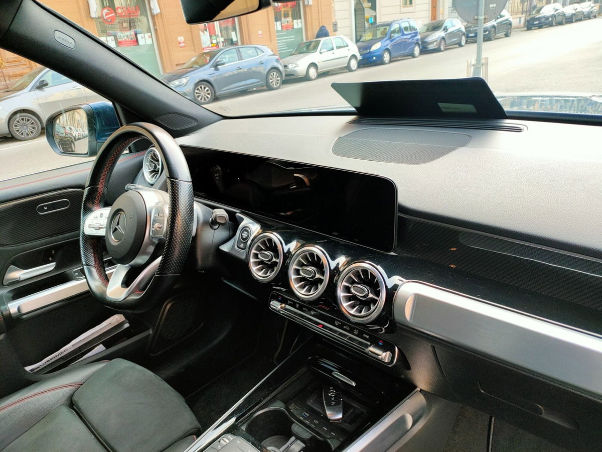 Mercedes-Benz GLB 200 d AMG Line Premium auto (17)