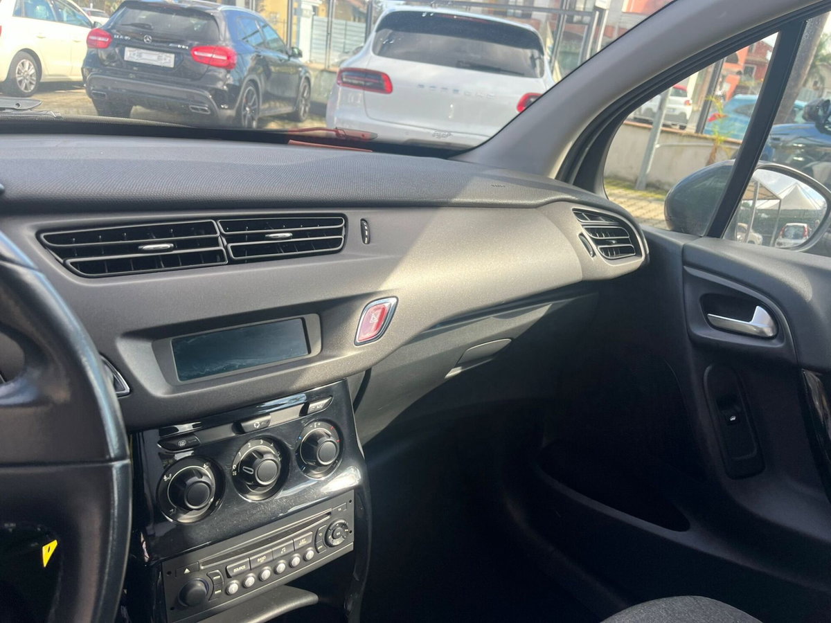 Citroen C3 BlueHDi 75 Exclusive (10)
