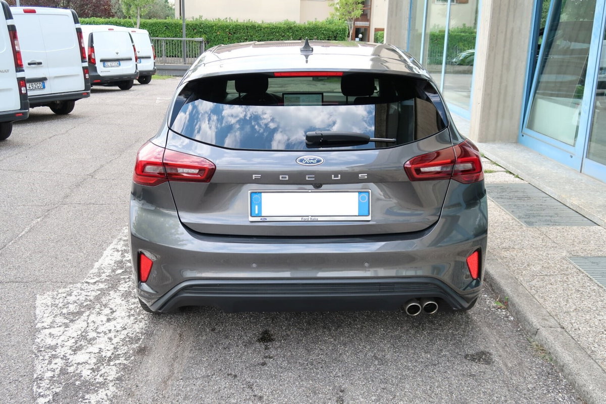 Ford Focus 1.5 EcoBlue 115 CV automatico 5p. ST-Line Style (6)