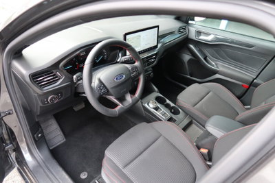 Ford Focus 1.5 EcoBlue 115 CV automatico 5p. ST-Line Style (7)
