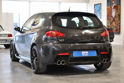 Alfa Romeo 147 3.2i V6 24V cat 3 porte GTA (3)