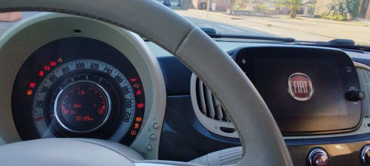 Fiat 500 1.2 Lounge (11)