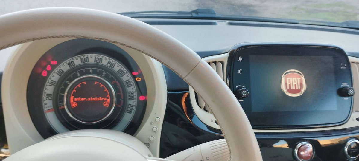 Fiat 500 1.2 Lounge (12)