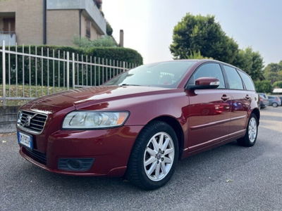 Volvo V50 2.5i turbo 20V cat T5 Momentum usata