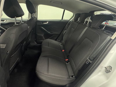 Ford Focus 1.5 EcoBlue 120 CV automatico 5p. Business (10)