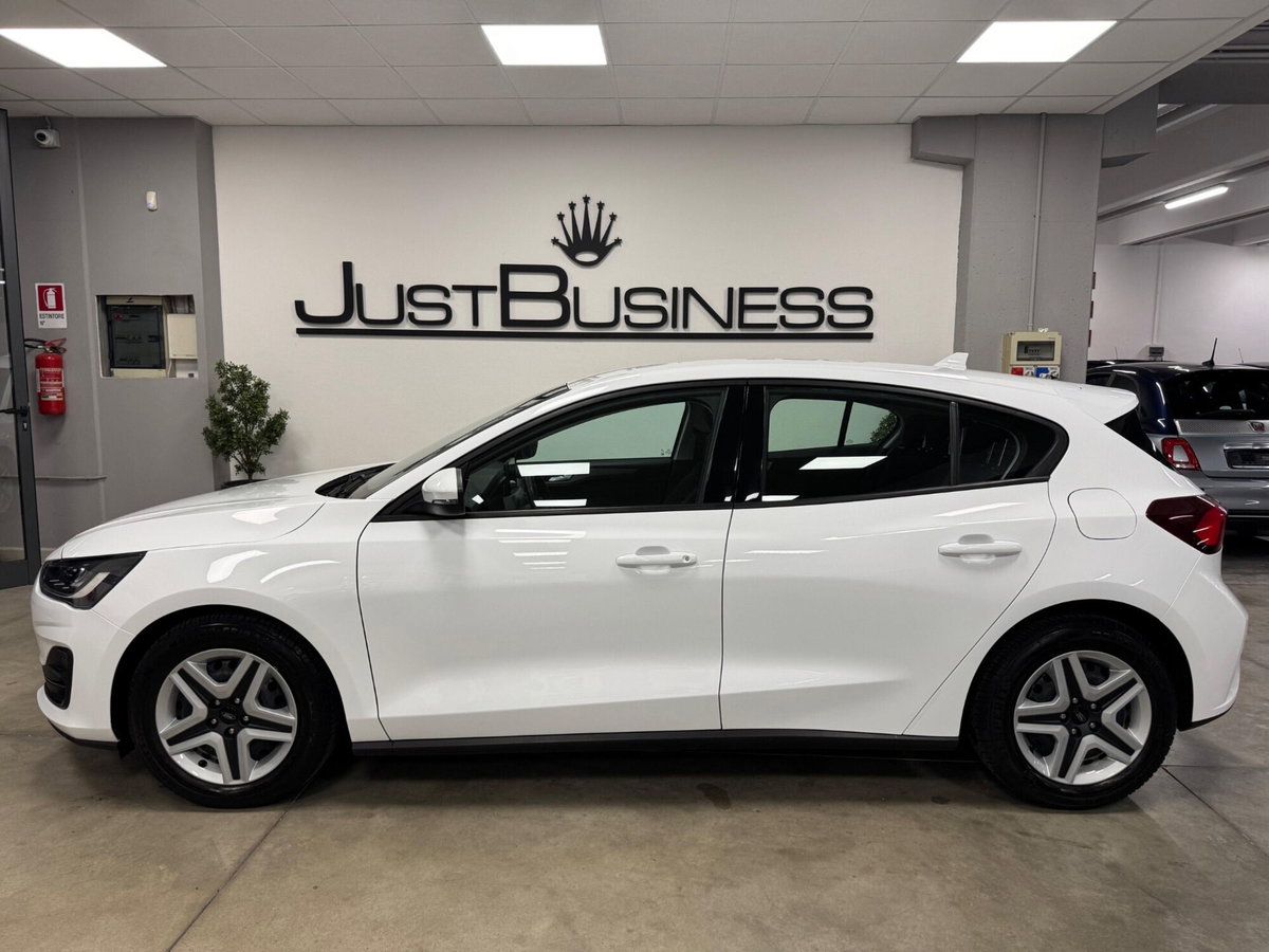 Ford Focus 1.5 EcoBlue 120 CV automatico 5p. Business (7)