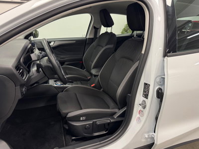 Ford Focus 1.5 EcoBlue 120 CV automatico 5p. Business (9)