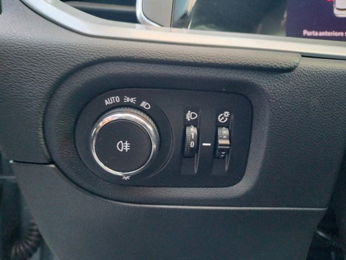 Opel Grandland 1.5 diesel Ecotec aut. GS Line (12)