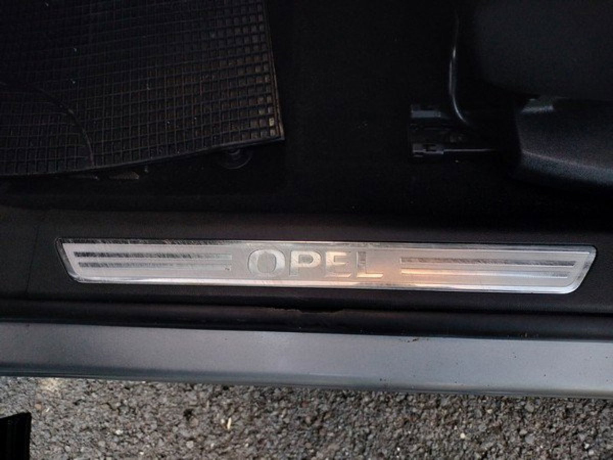 Opel Grandland 1.5 diesel Ecotec aut. GS Line (13)