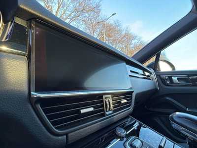Porsche Cayenne Coupé 3.0 V6 E-Hybrid (17)