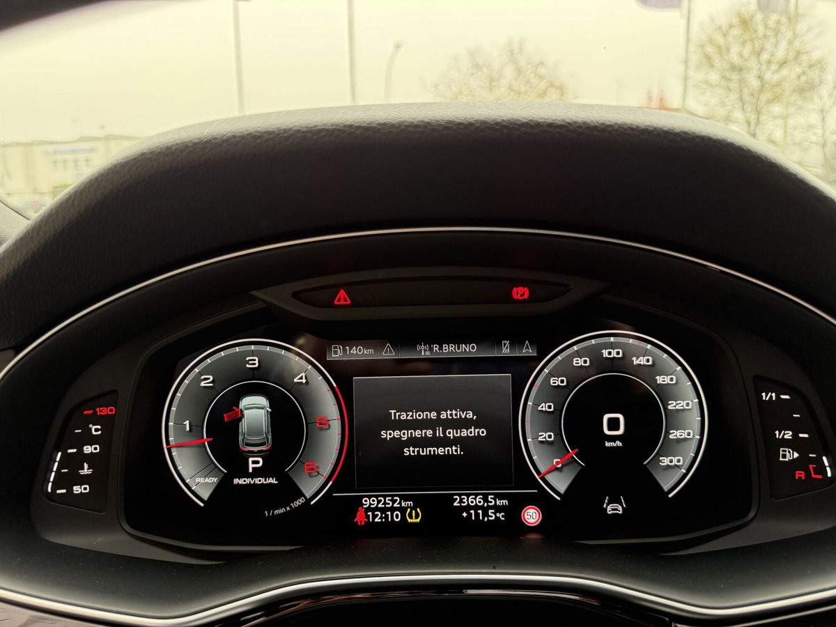 Audi Q8 Q8 50 TDI 286 CV quattro tiptronic Sport (20)