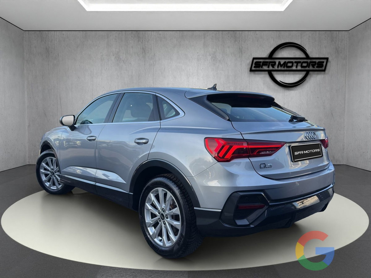 Audi Q3 Sportback 2.0 tdi Business 150cv s-tronic (6)