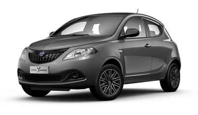Lancia Ypsilon 1.0 FireFly 5 porte S&S Hybrid Silver Plus usata