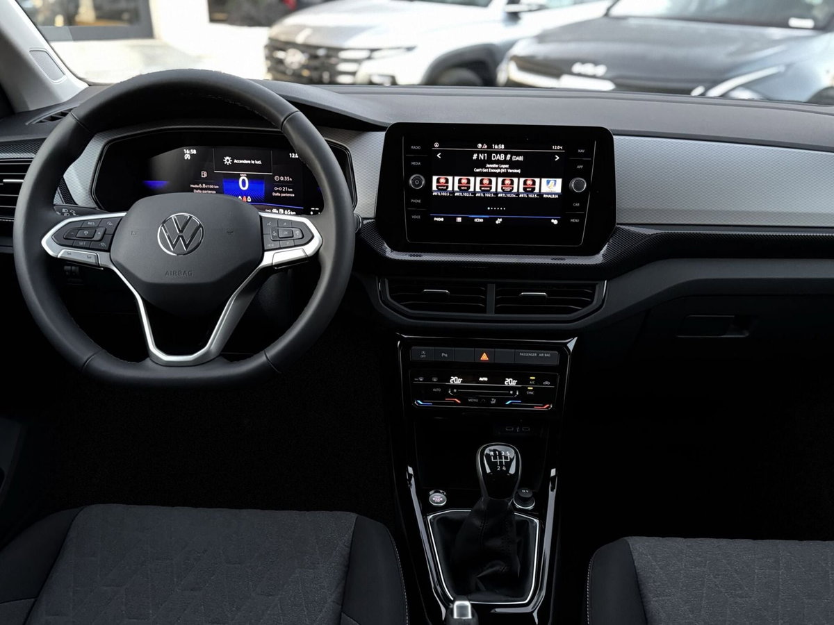 Volkswagen T-Cross 1.0 tsi Edition 95cv (16)