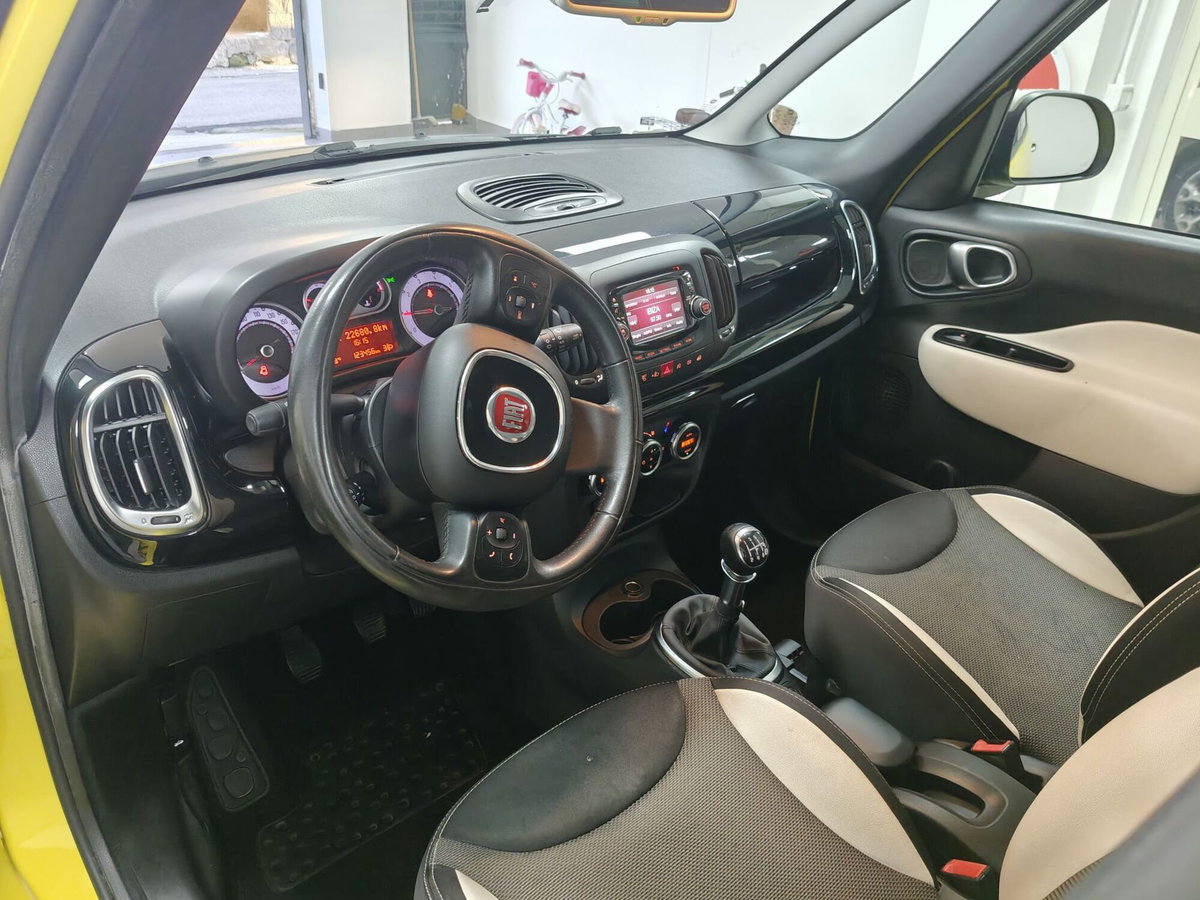 Fiat 500L 1.4 95 CV Trekking (15)