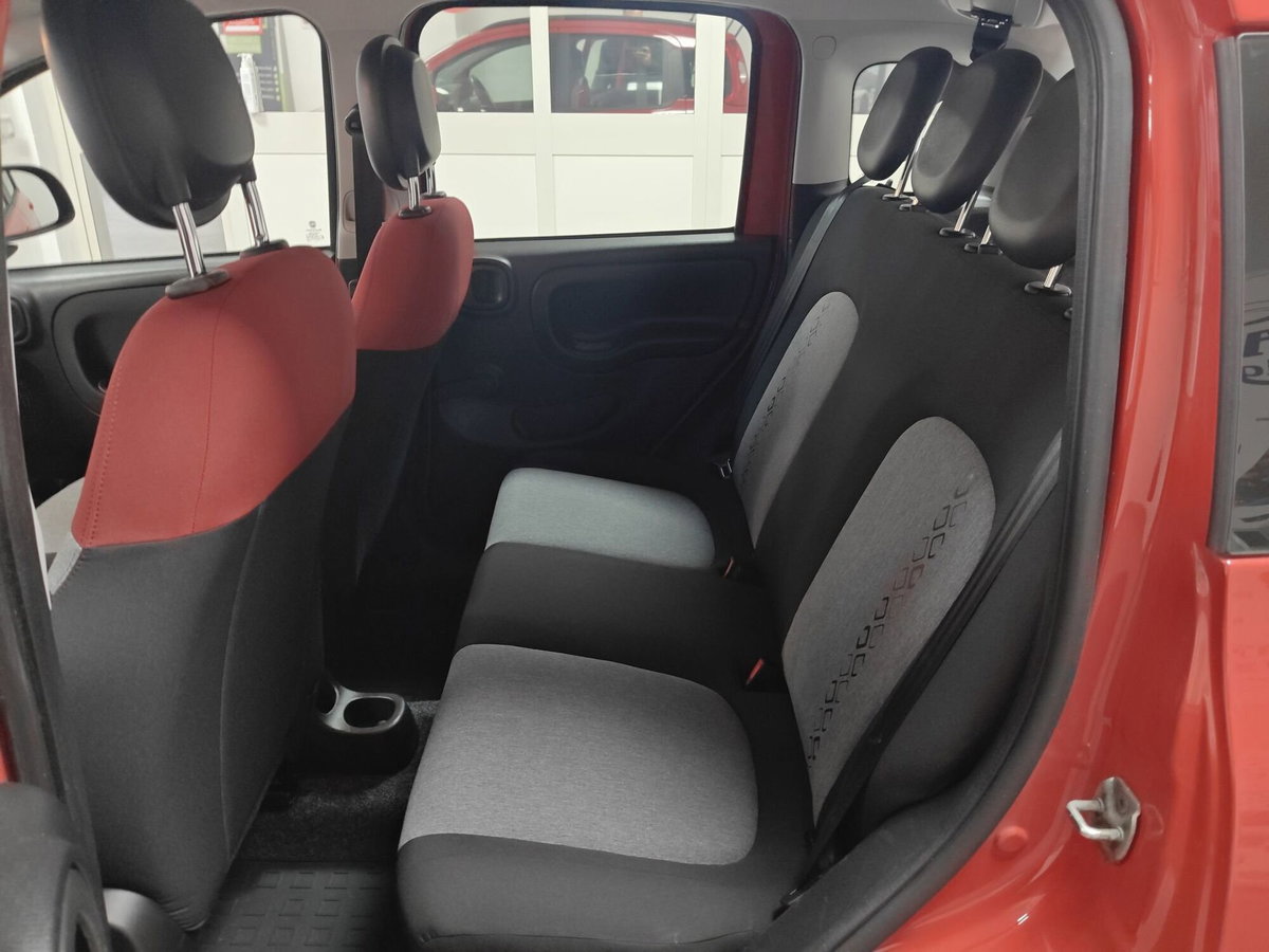 Fiat Panda 1.3 MJT 95 CV S&S Lounge (16)