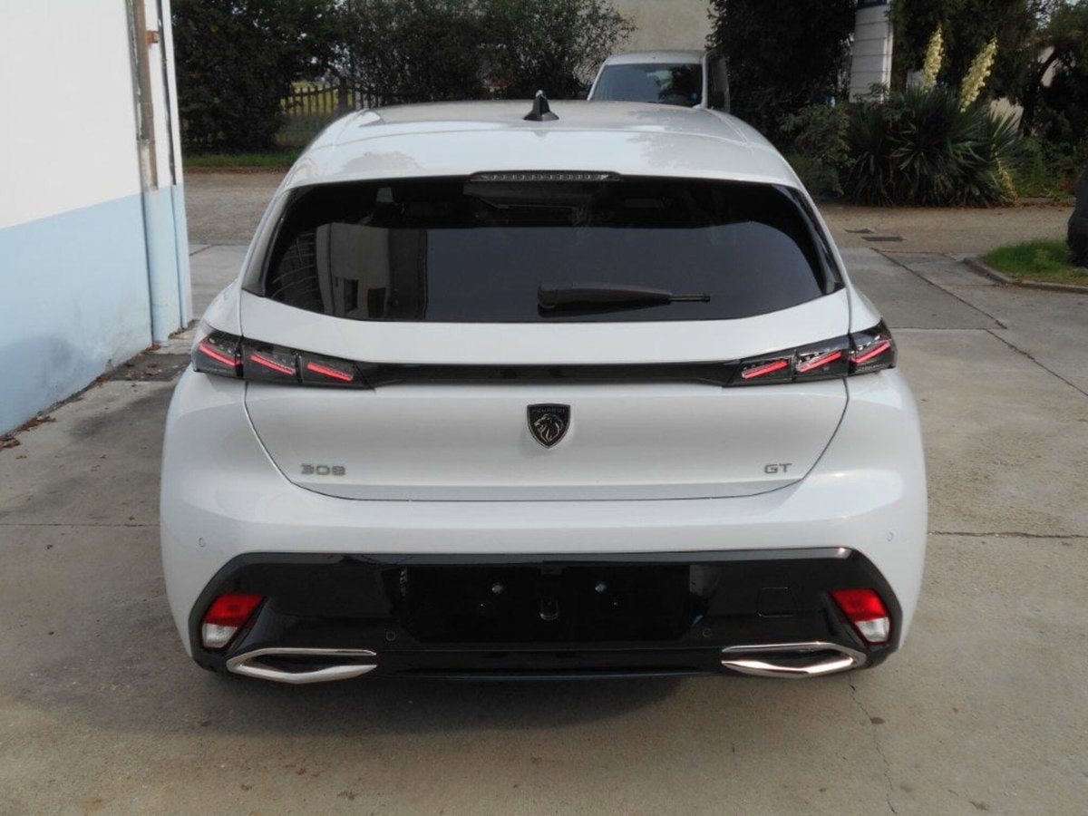 Peugeot 308 BlueHDi 130 S&S EAT8 GT Pack (11)