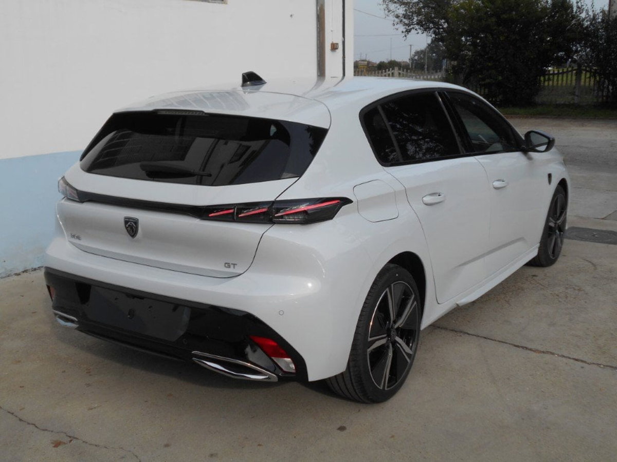 Peugeot 308 BlueHDi 130 S&S EAT8 GT Pack (15)
