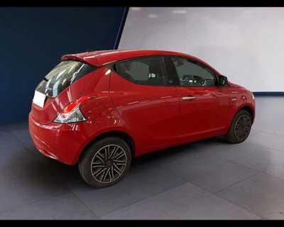 Lancia Ypsilon 1.0 FireFly 5 porte S&S Hybrid Gold Plus (4)