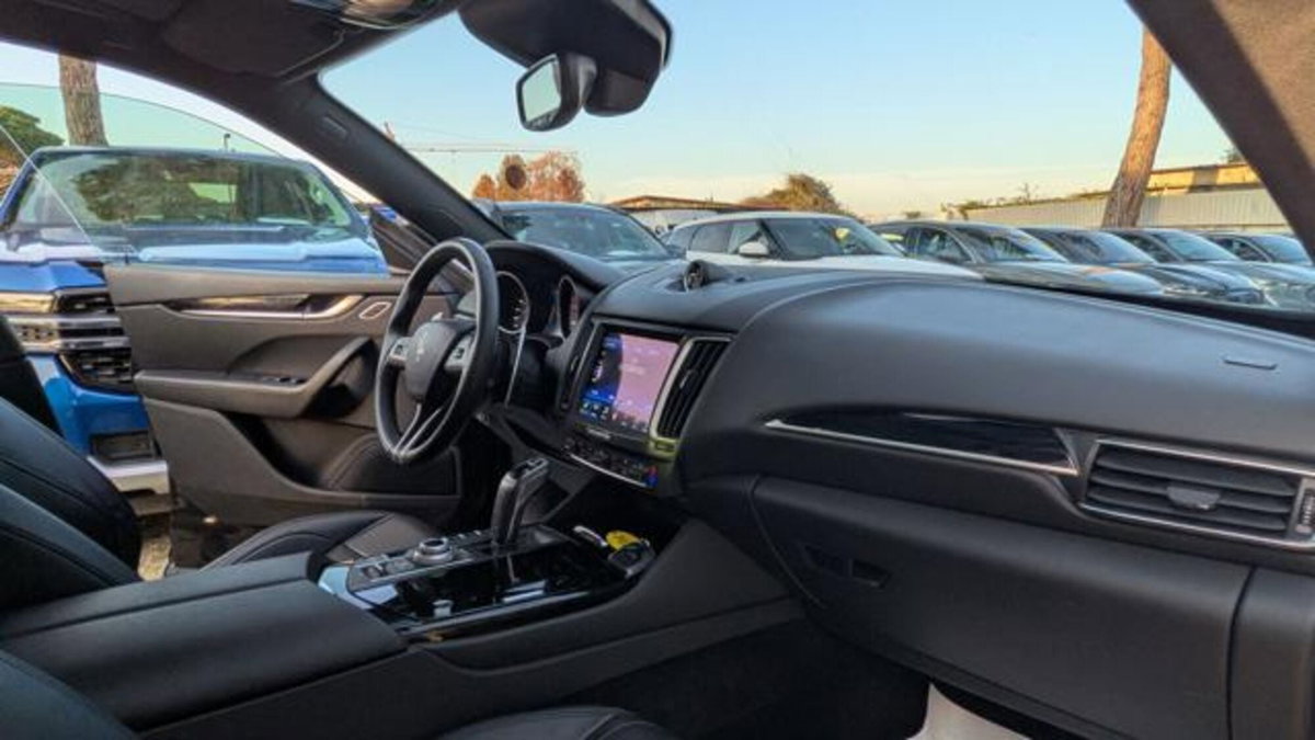 Maserati Levante Levante V6 AWD (11)