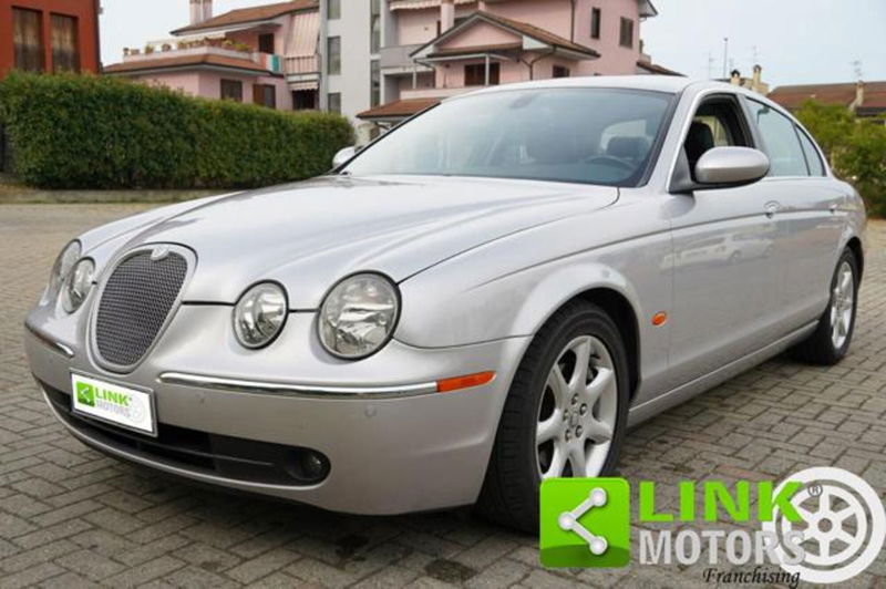 Jaguar S-Type 2.5 V6 cat Classic