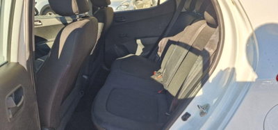 Hyundai i10 1.0 LPGI Econext Login (12)