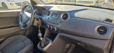 Hyundai i10 1.0 LPGI Econext Login (18)