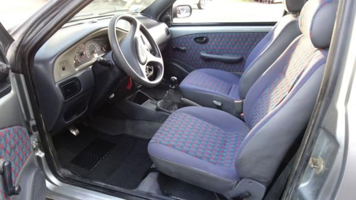 Fiat Strada 1.9 JTD Pick-up (15)