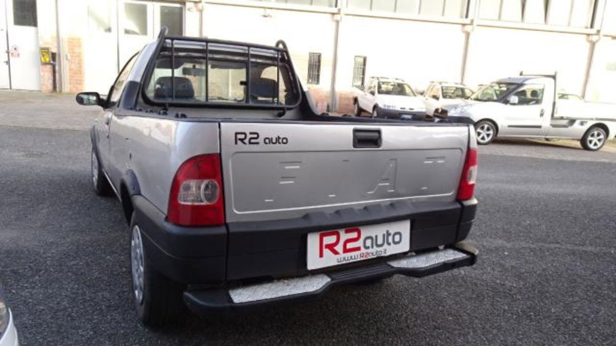 Fiat Strada 1.9 JTD Pick-up (5)