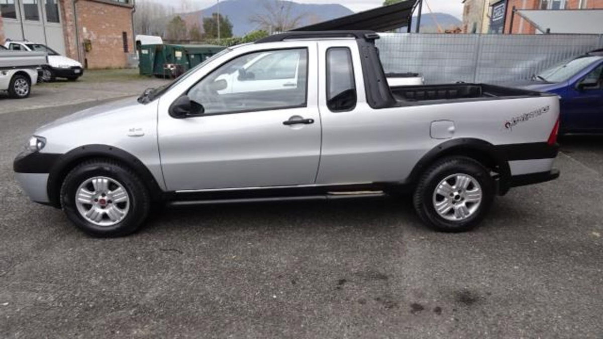 Fiat Strada 1.3 MJT Pick-up (4)