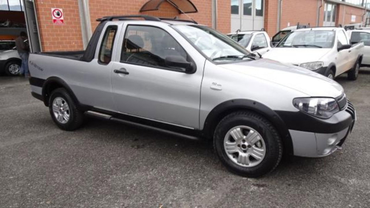 Fiat Strada 1.3 MJT Pick-up (7)