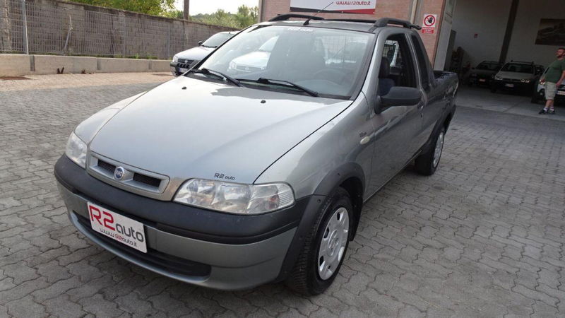 Fiat Strada 1.9 JTD Pick-up