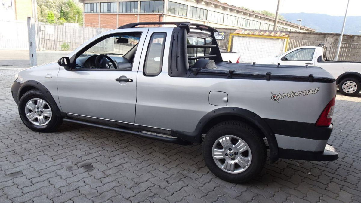 Fiat Strada 1.3 MJT Pick-up Cabina Lunga Adventure (10)
