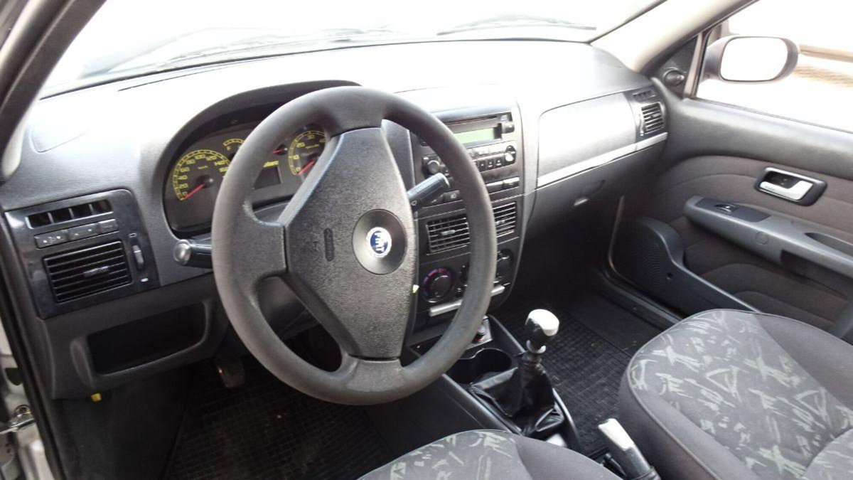 Fiat Strada 1.3 MJT Pick-up Cabina Lunga Adventure (18)