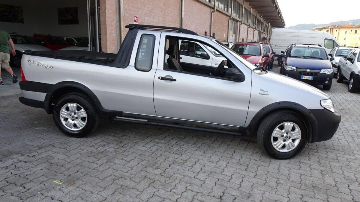 Fiat Strada 1.3 MJT Pick-up Cabina Lunga Adventure (5)