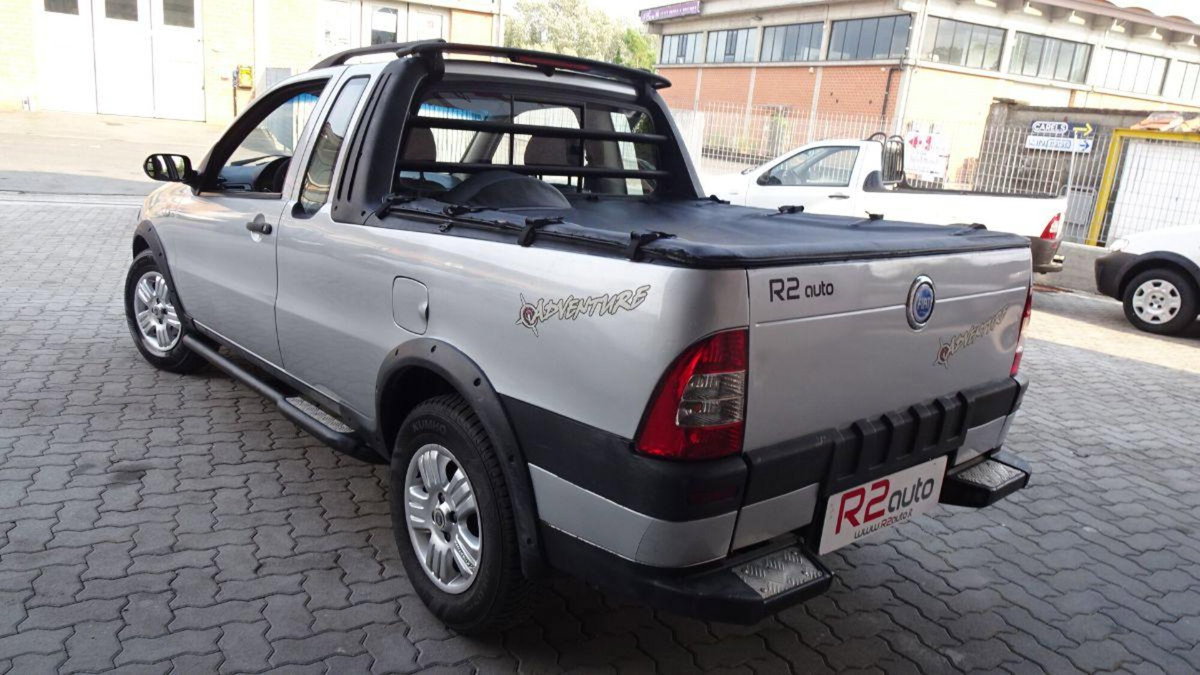 Fiat Strada 1.3 MJT Pick-up Cabina Lunga Adventure (9)