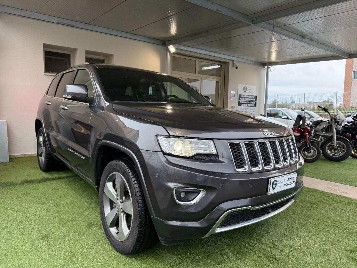 Jeep Grand Cherokee 3.0 V6 CRD 250 CV Multijet II Limited (3)