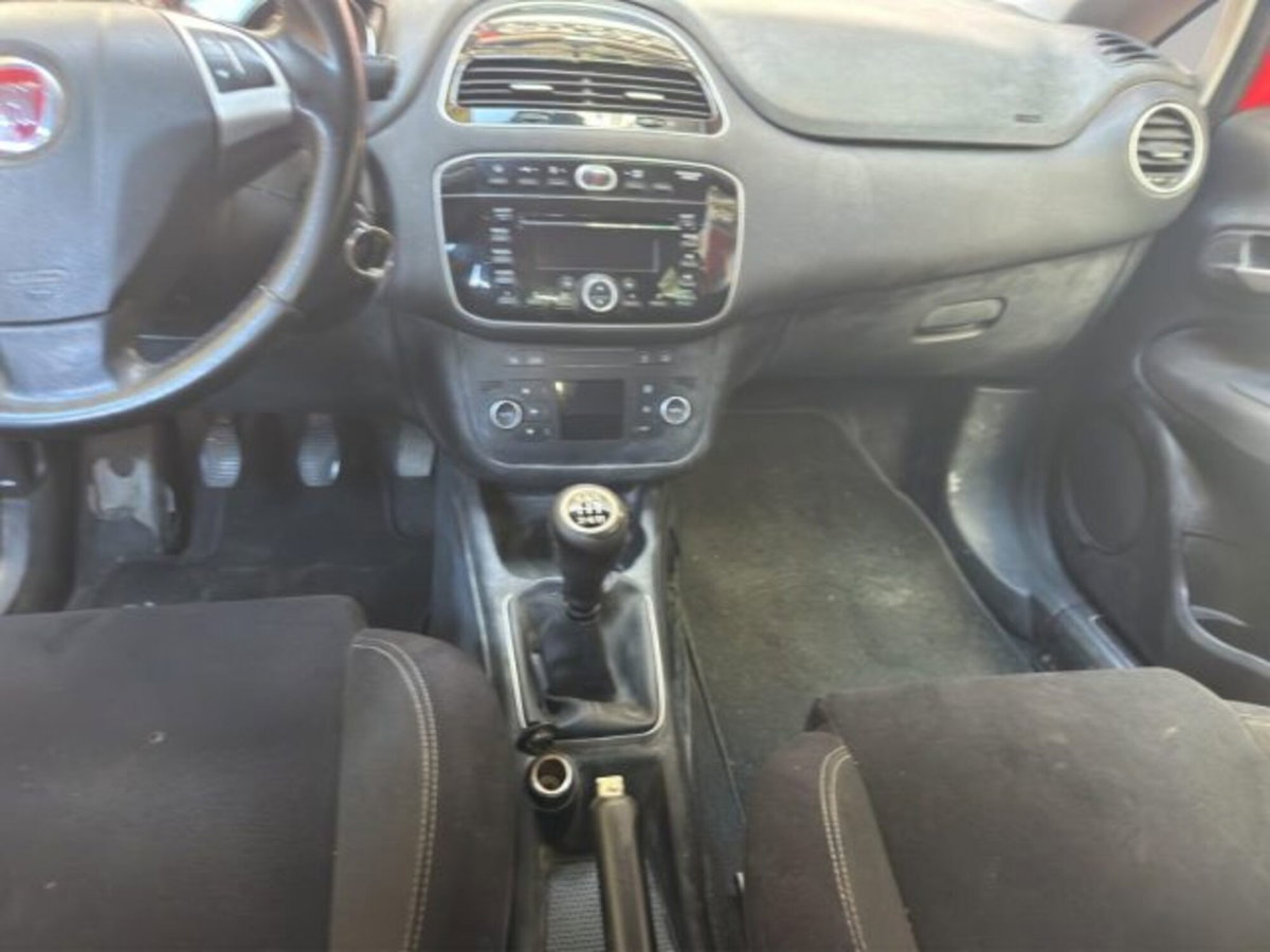 Fiat Punto 1.3 MJT II S&S 85 CV 5 porte ECO Lounge (10)