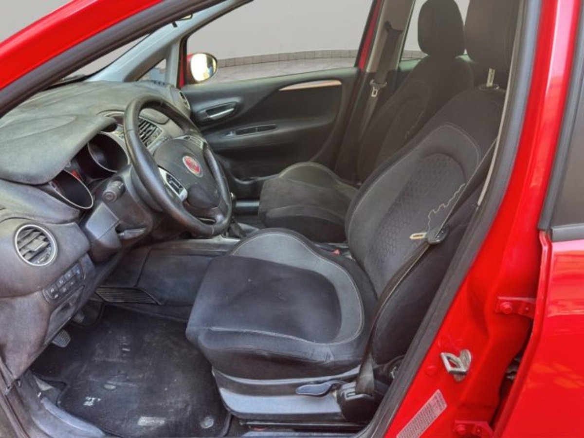 Fiat Punto 1.3 MJT II S&S 85 CV 5 porte ECO Lounge (11)