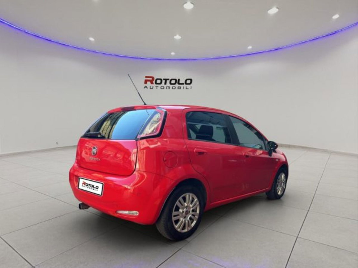 Fiat Punto 1.3 MJT II S&S 85 CV 5 porte ECO Lounge (5)