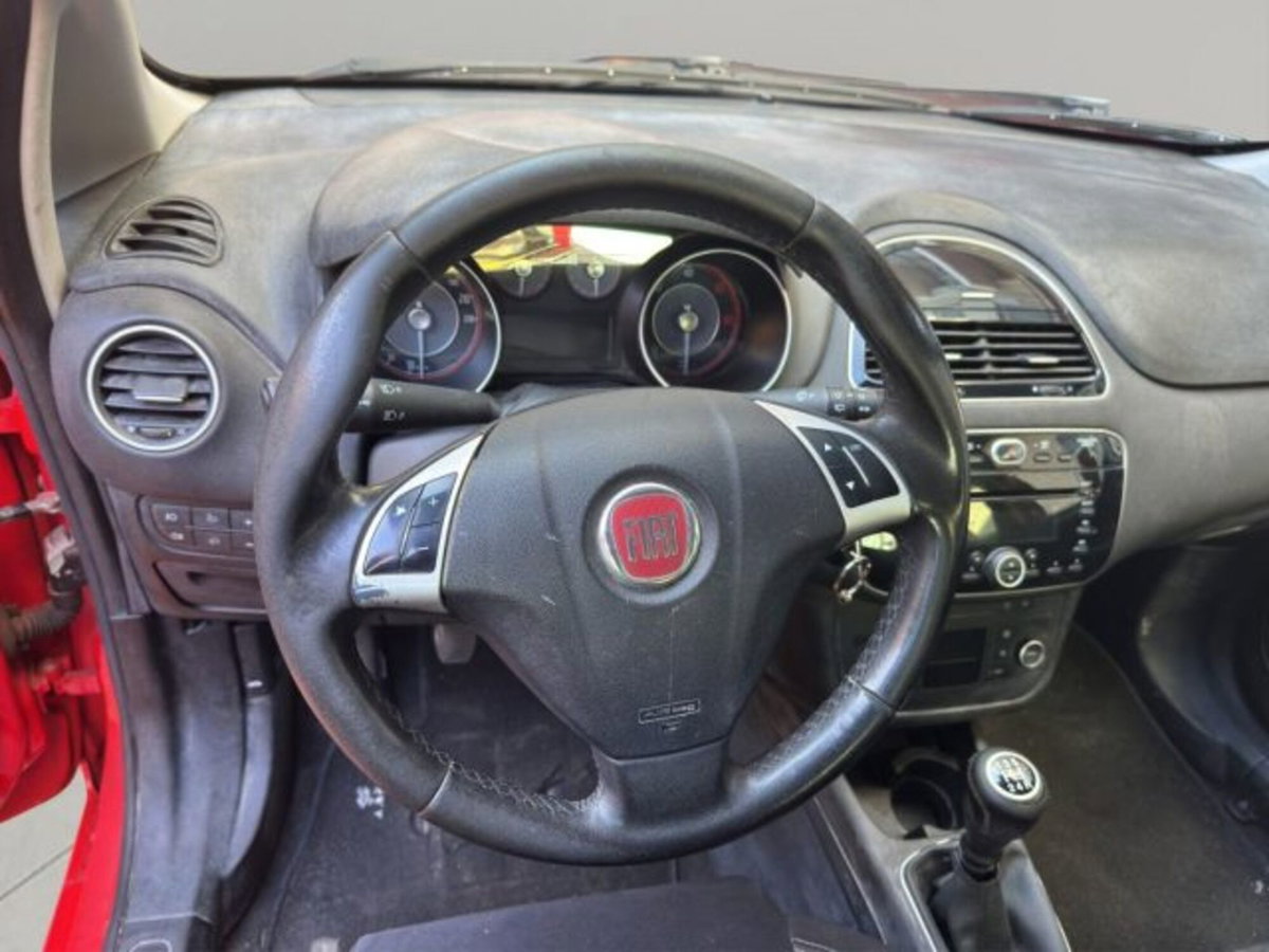 Fiat Punto 1.3 MJT II S&S 85 CV 5 porte ECO Lounge (8)