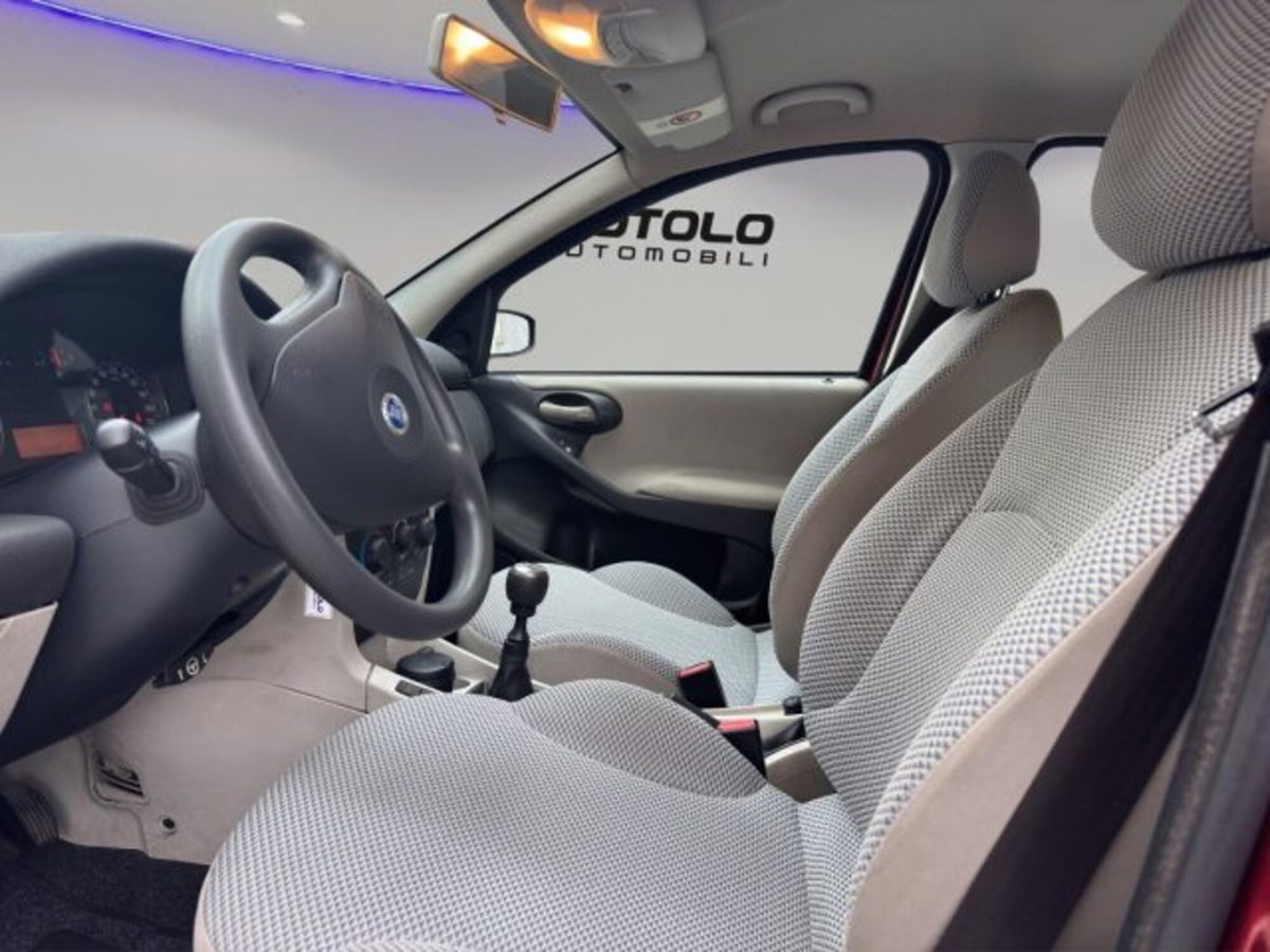 Fiat Stilo 1.6i 16V 5 porte Dynamic (10)
