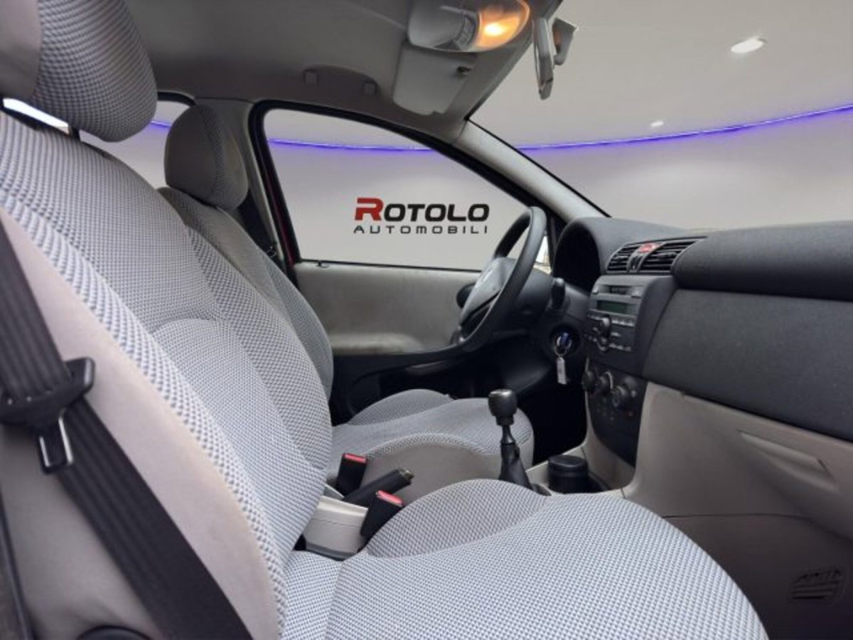 Fiat Stilo 1.6i 16V 5 porte Dynamic (14)