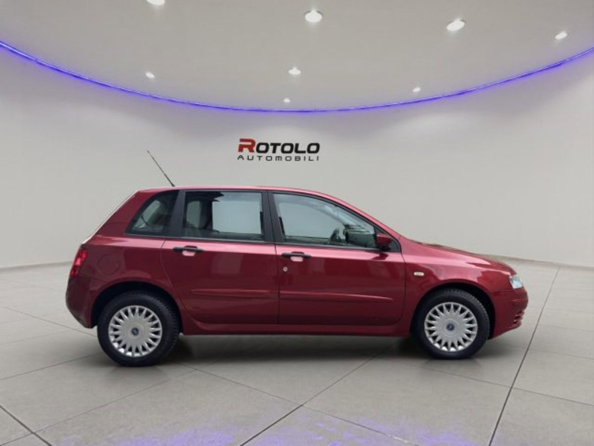 Fiat Stilo 1.6i 16V 5 porte Dynamic (3)