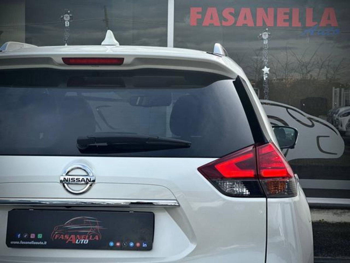 Nissan X-Trail 1.6 dCi 2WD Tekna (10)