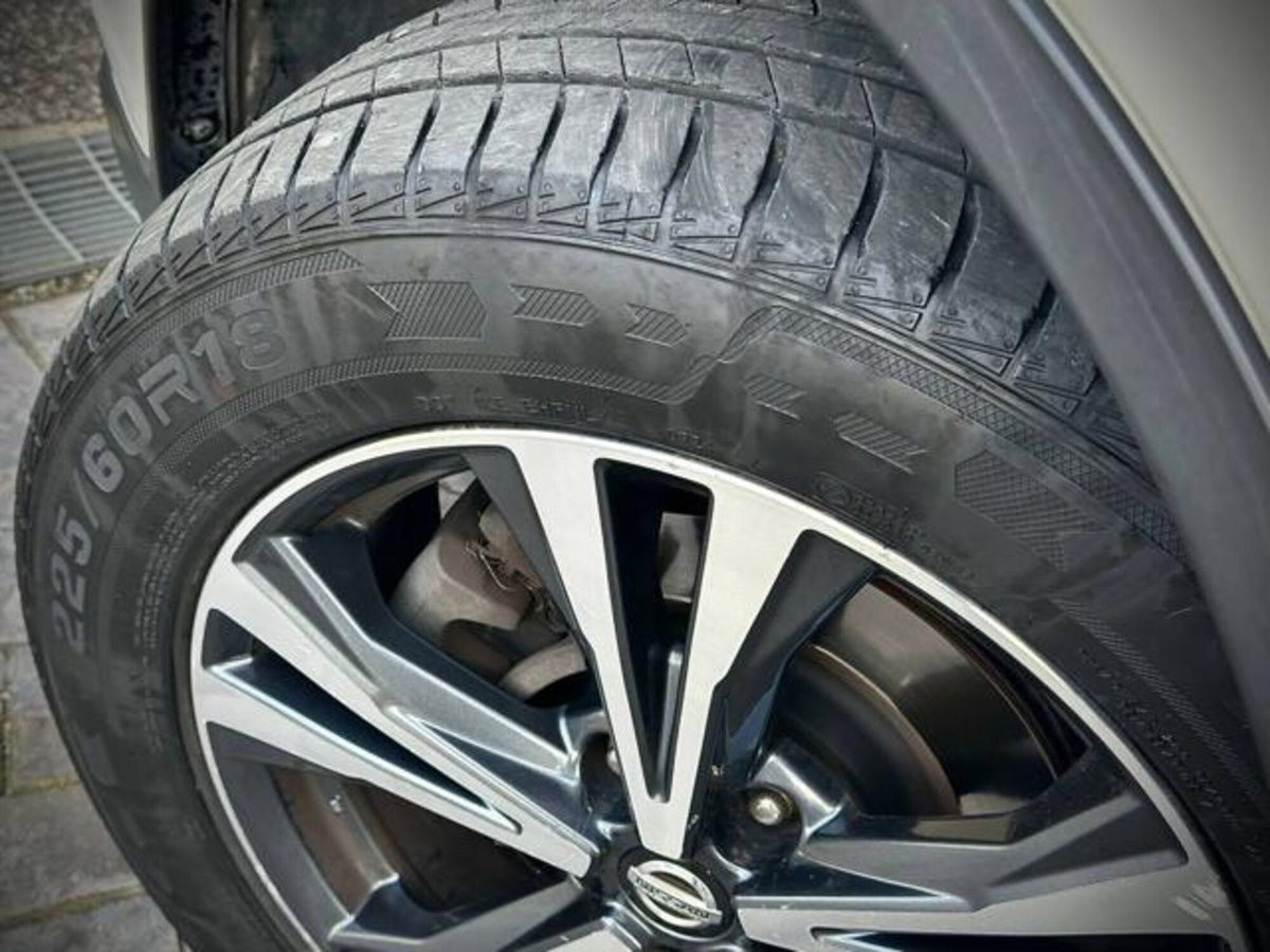 Nissan X-Trail 1.6 dCi 2WD Tekna (14)