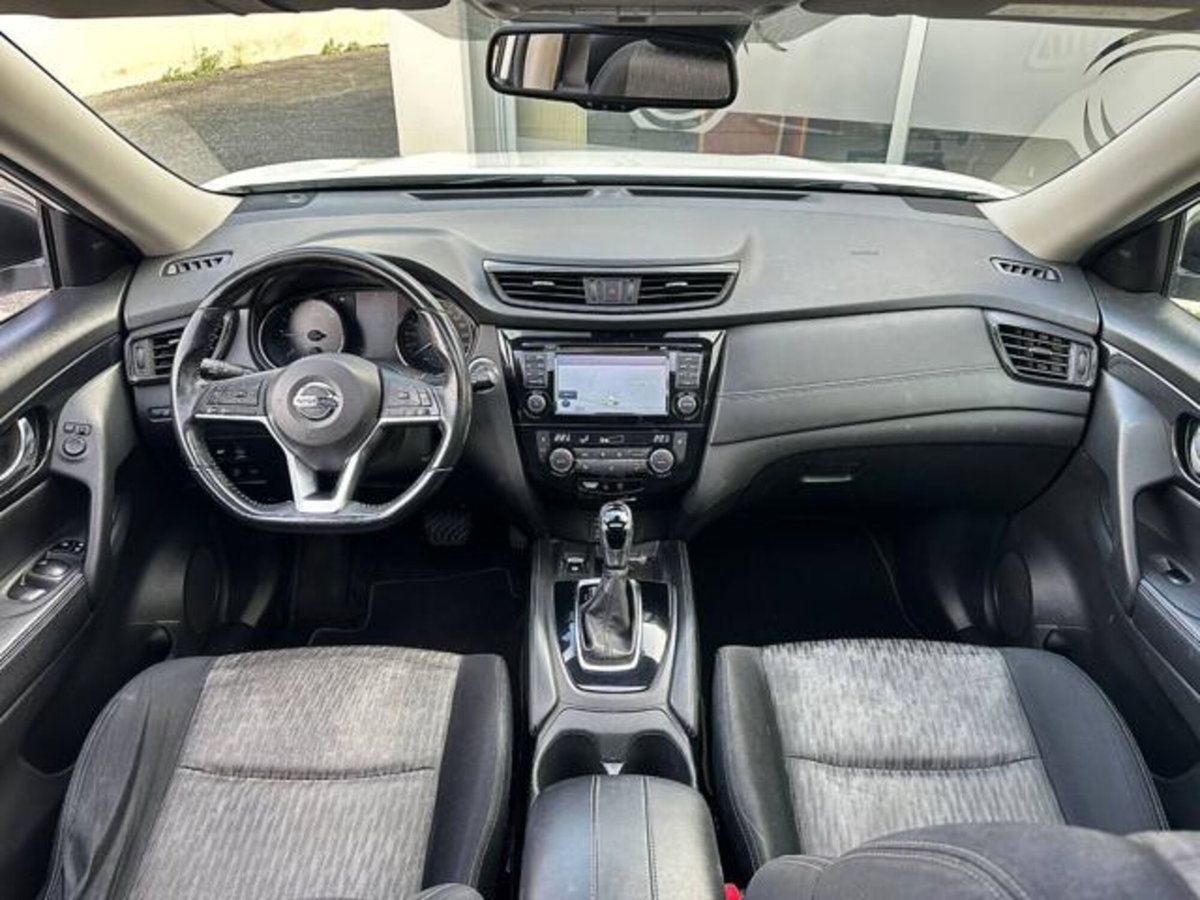 Nissan X-Trail 1.6 dCi 2WD Tekna (16)