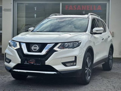 Nissan X-Trail 1.6 dCi 2WD Tekna (6)