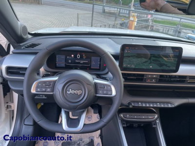 Jeep Avenger 1.2 turbo e-hybrid mhev Overland 4xe 145cv edct6 (10)