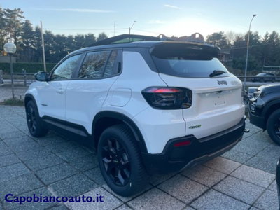 Jeep Avenger 1.2 turbo e-hybrid mhev Overland 4xe 145cv edct6 (4)
